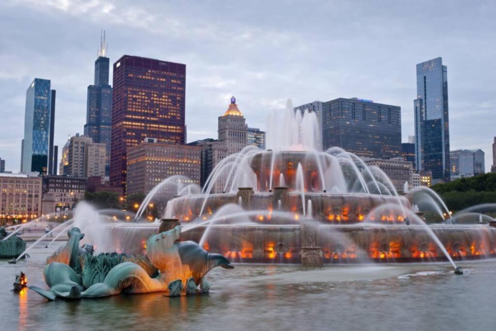 Modern 2Br In South Loop Near Soldier Field, Grant Park, Downtown, & Lakefront Trail Chicago Exterior photo